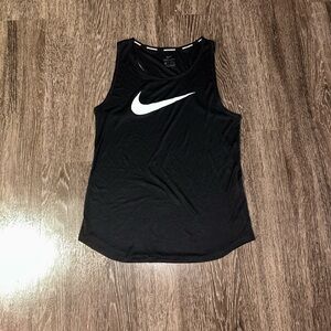 women’s black nike dri-fit tank top